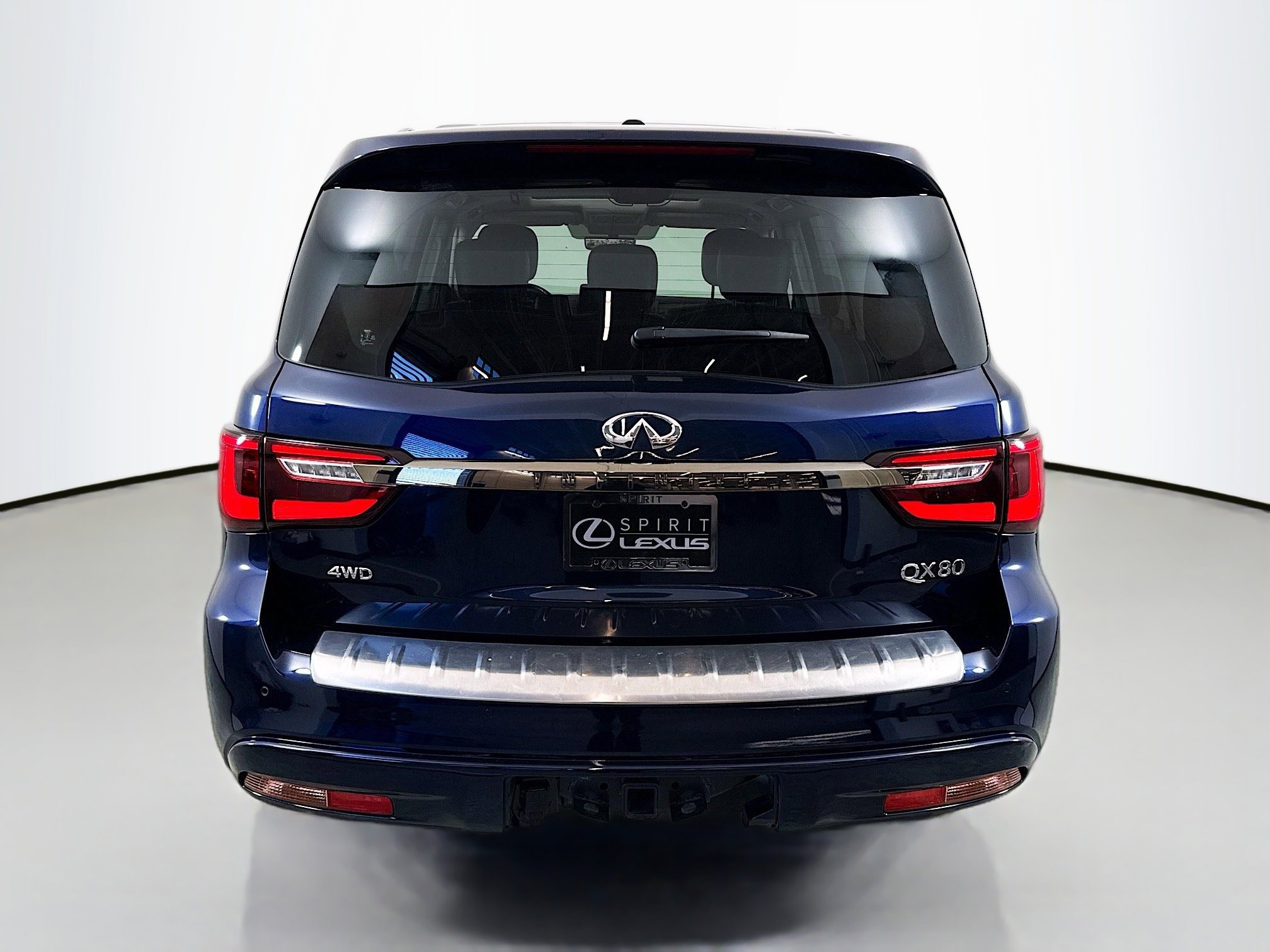 Used 2024 INFINITI QX80 Premium Select w/ Cargo Package image 6