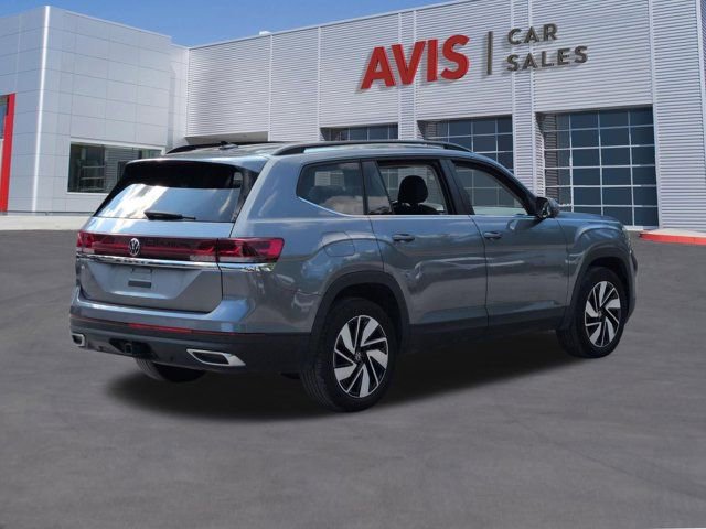 Used 2025 Volkswagen Atlas SE FWD image 6