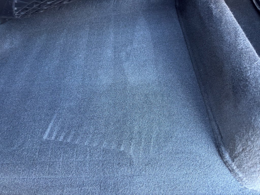 Used 2022 Chevrolet Silverado 1500 LTZ w/ LTZ Premium Package image 36