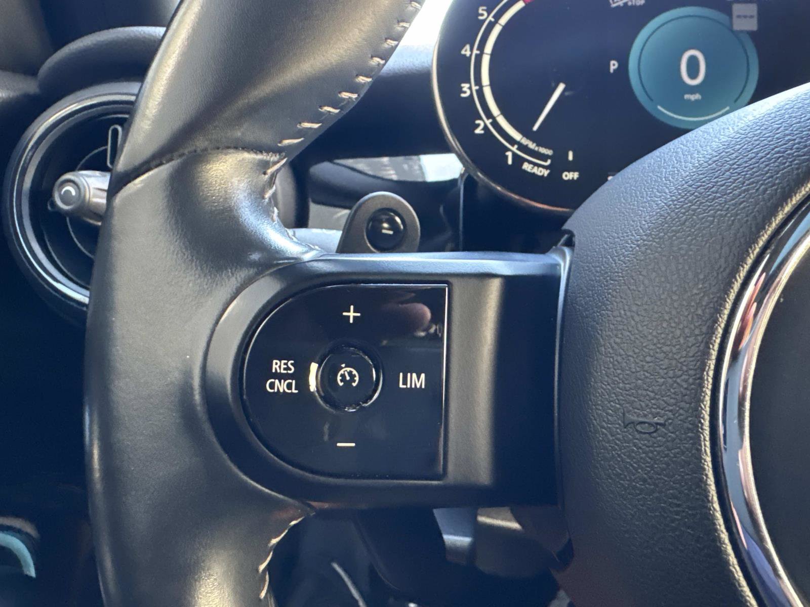 Used 2022 MINI Cooper S FWD image 17