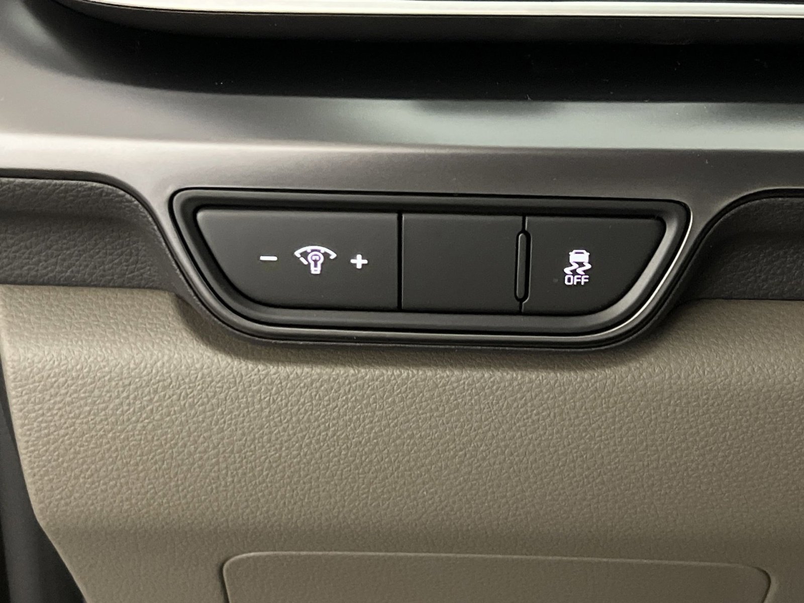 New 2026 Kia Carnival LXS image 35