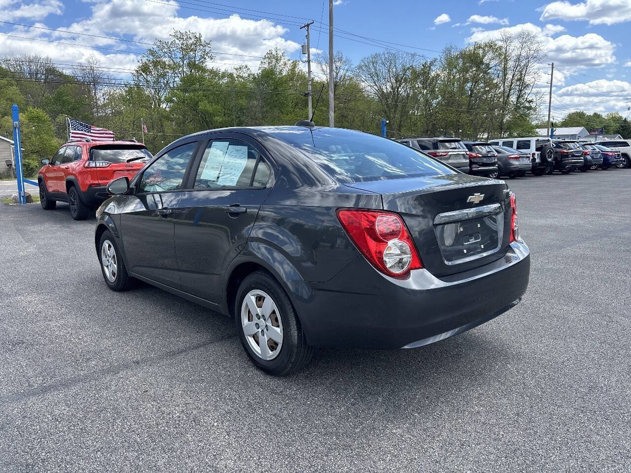 Used 2016 Chevrolet Sonic LS FWD image 3