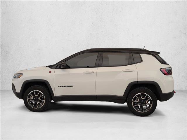 Used 2024 Jeep Compass Trailhawk AWD/4WD video 2