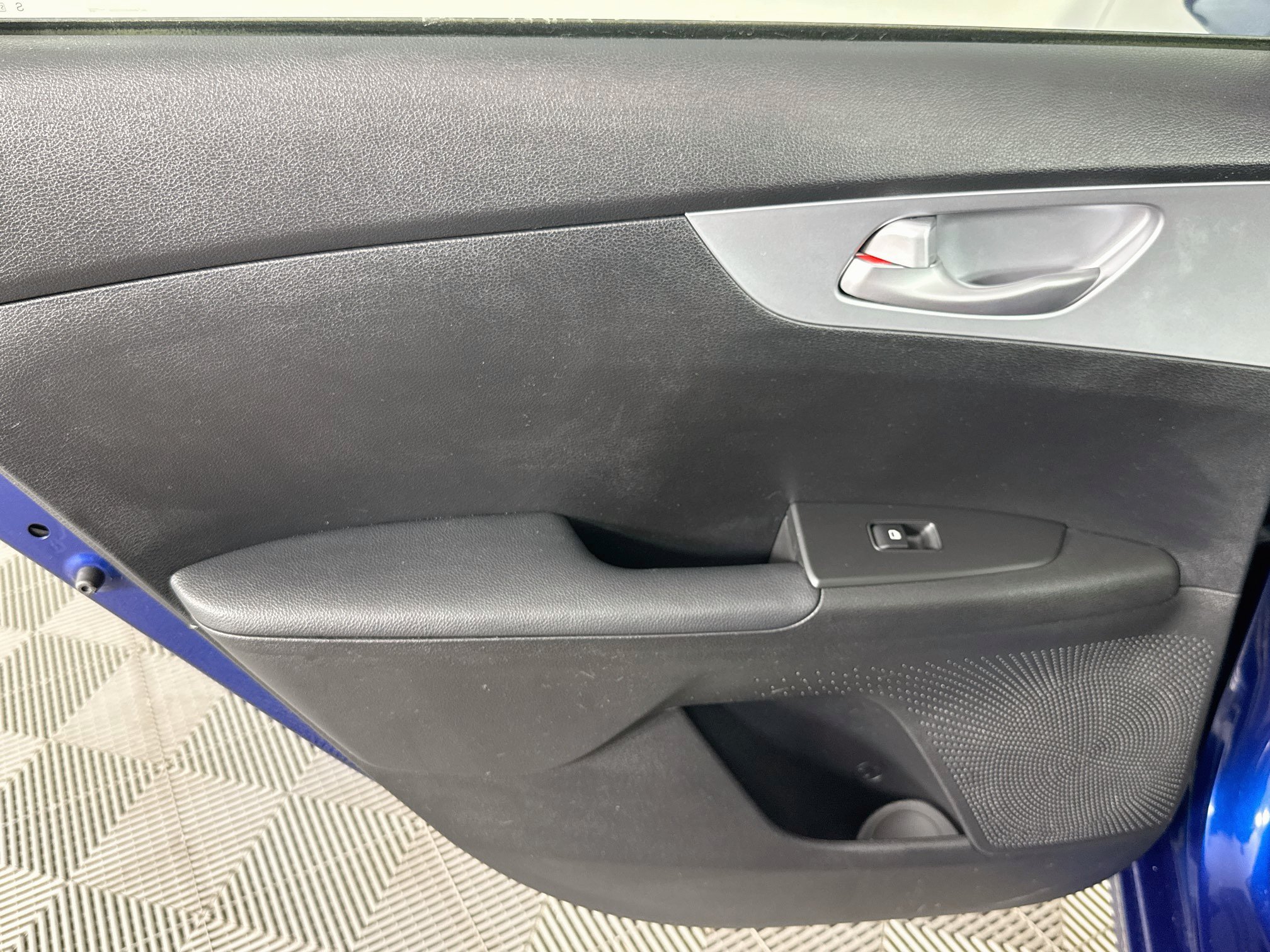 Used 2022 Kia Forte LXS w/ LXS Technology Package FWD image 23