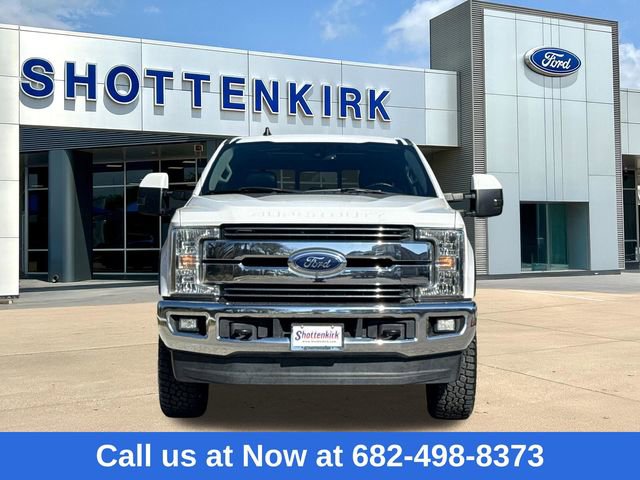 Used 2019 Ford F250 Lariat w/ Lariat Ultimate Package image 2