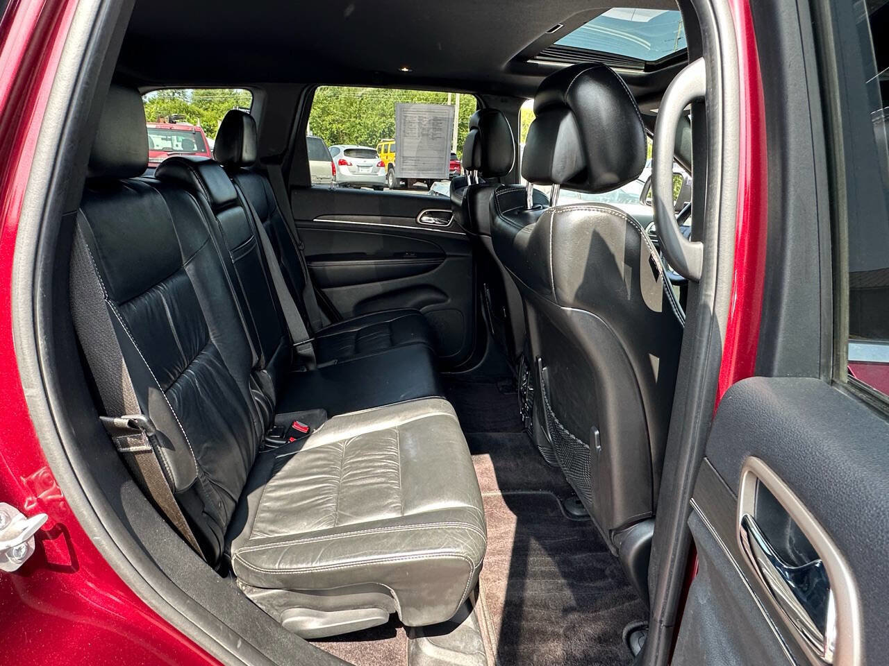 Used 2016 Jeep Grand Cherokee Limited image 23