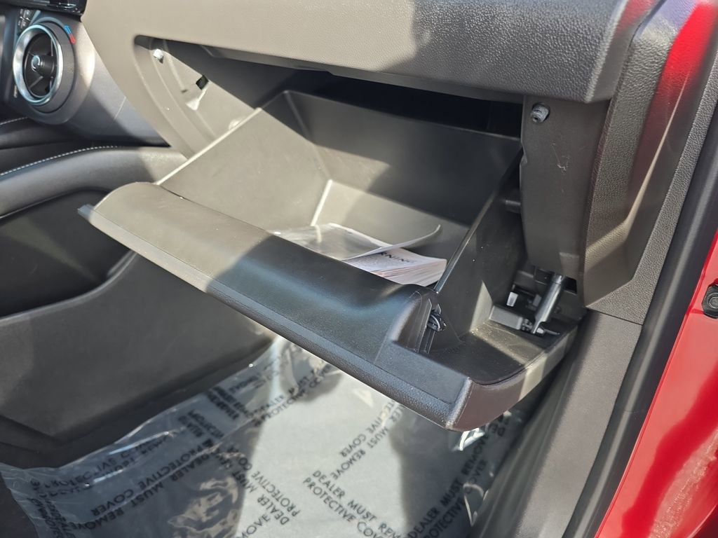 Used 2025 Chevrolet Blazer LT w/ Midnight/Sport Edition image 18