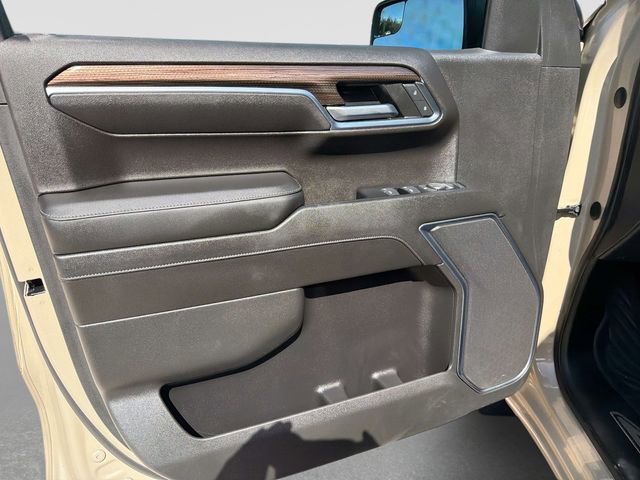 Used 2022 Chevrolet Silverado 1500 LT Trail Boss image 17