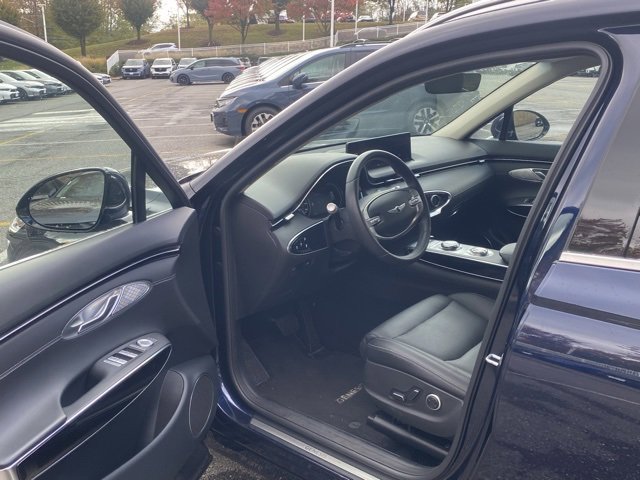 Used 2025 Genesis GV70 2.5T image 14