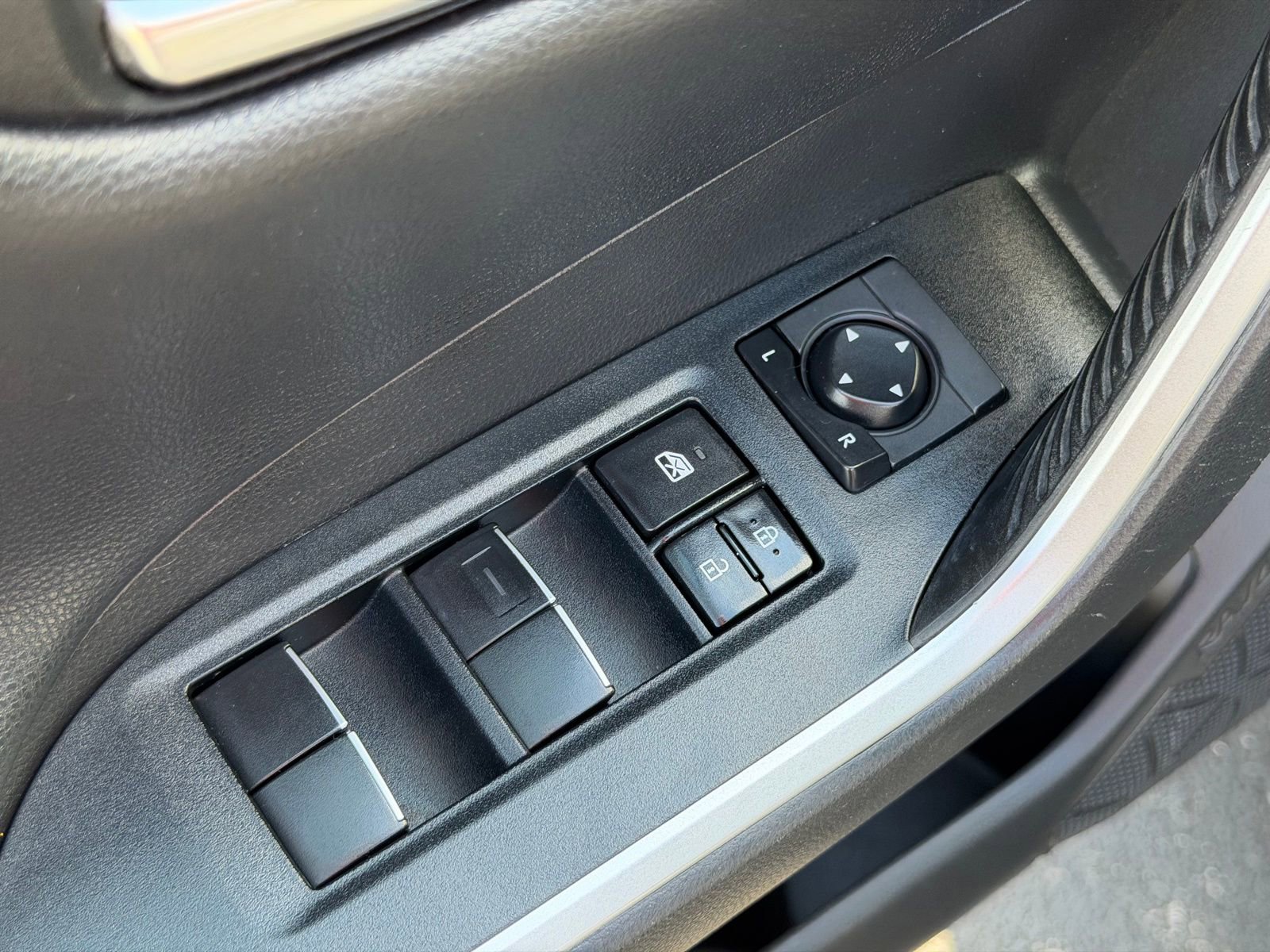 Used 2020 Toyota RAV4 XSE w/ XSE Grade Weather Package image 12