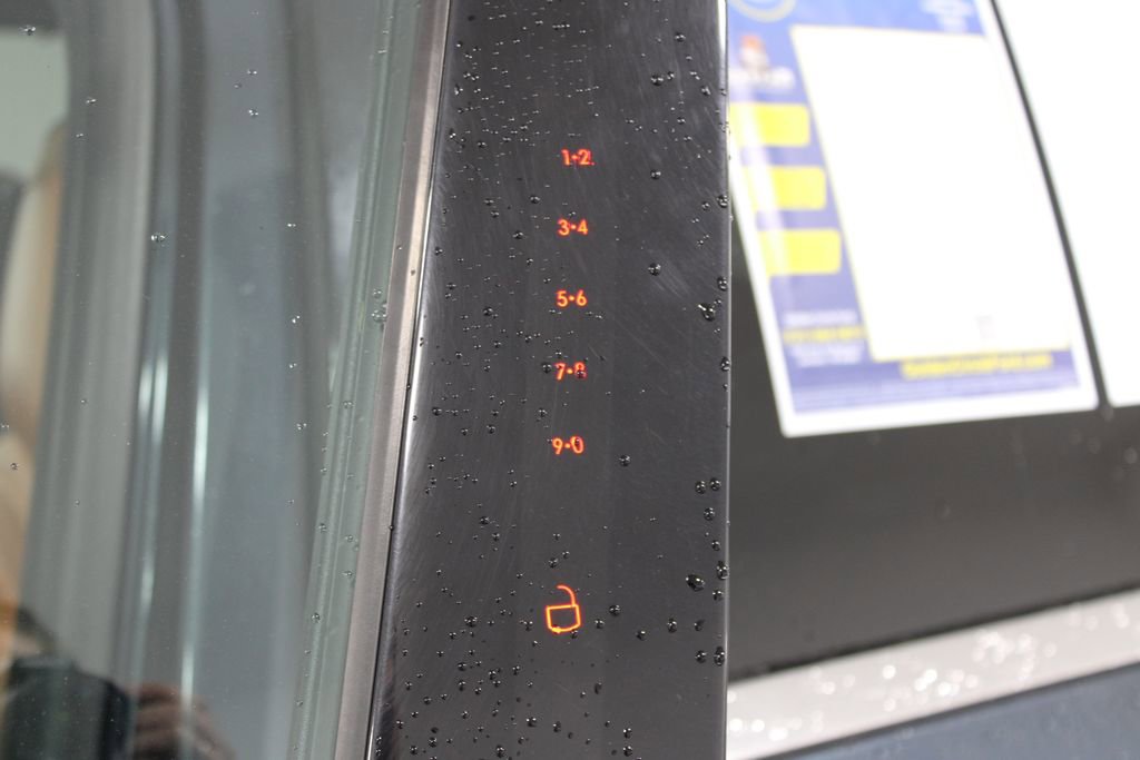 Used 2023 Lincoln Aviator Black Label Grand Touring image 22