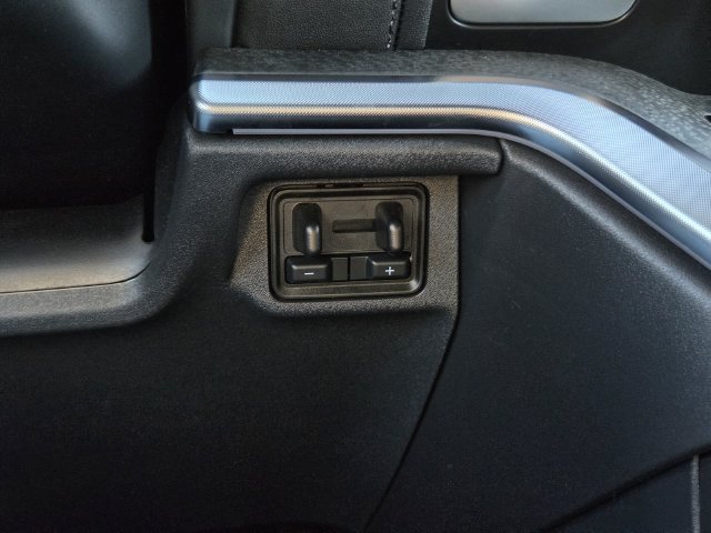 Used 2026 Ford Expedition Tremor AWD/4WD image 15