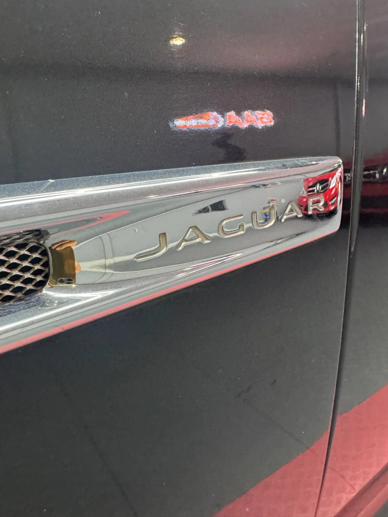 Used 2015 Jaguar XJ RWD image 36