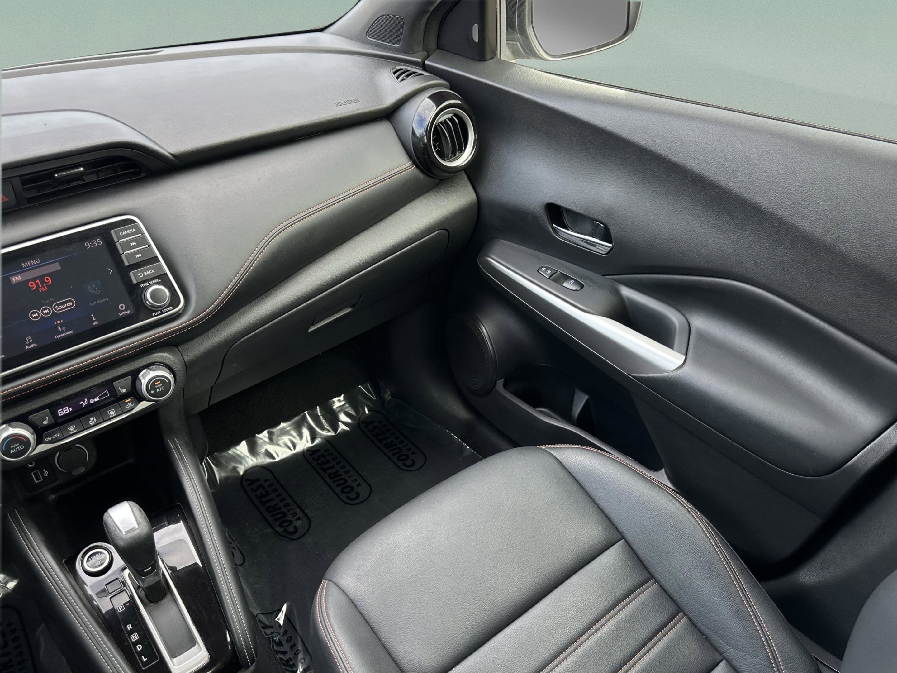 Certified 2019 Nissan Kicks SR w/ SR Premium Package FWD image 15