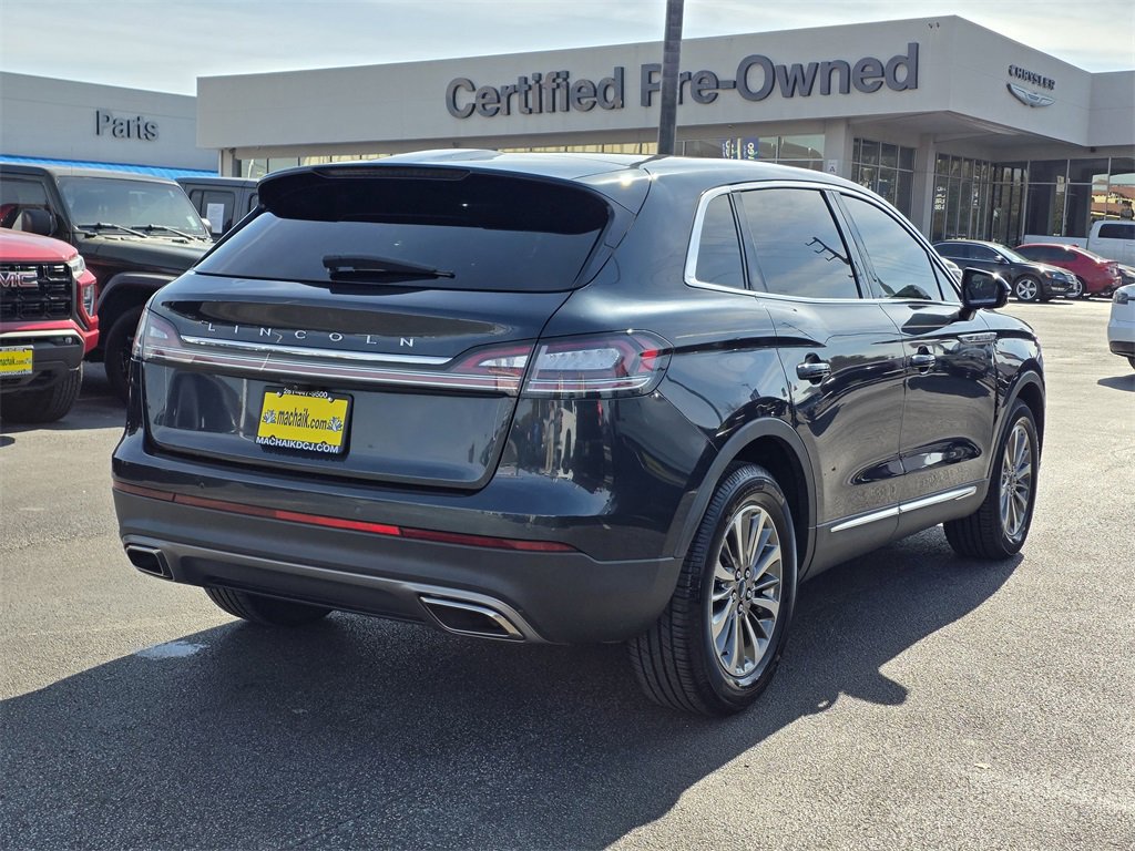 Used 2021 Lincoln Nautilus FWD w/ Equipment Group 101A image 4