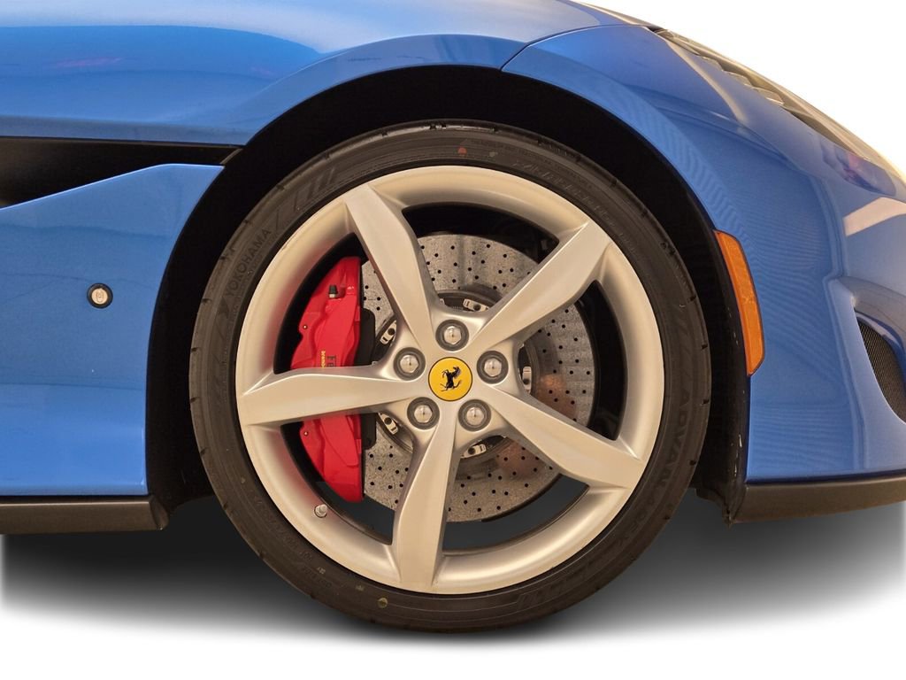 Used 2019 Ferrari Portofino image 8