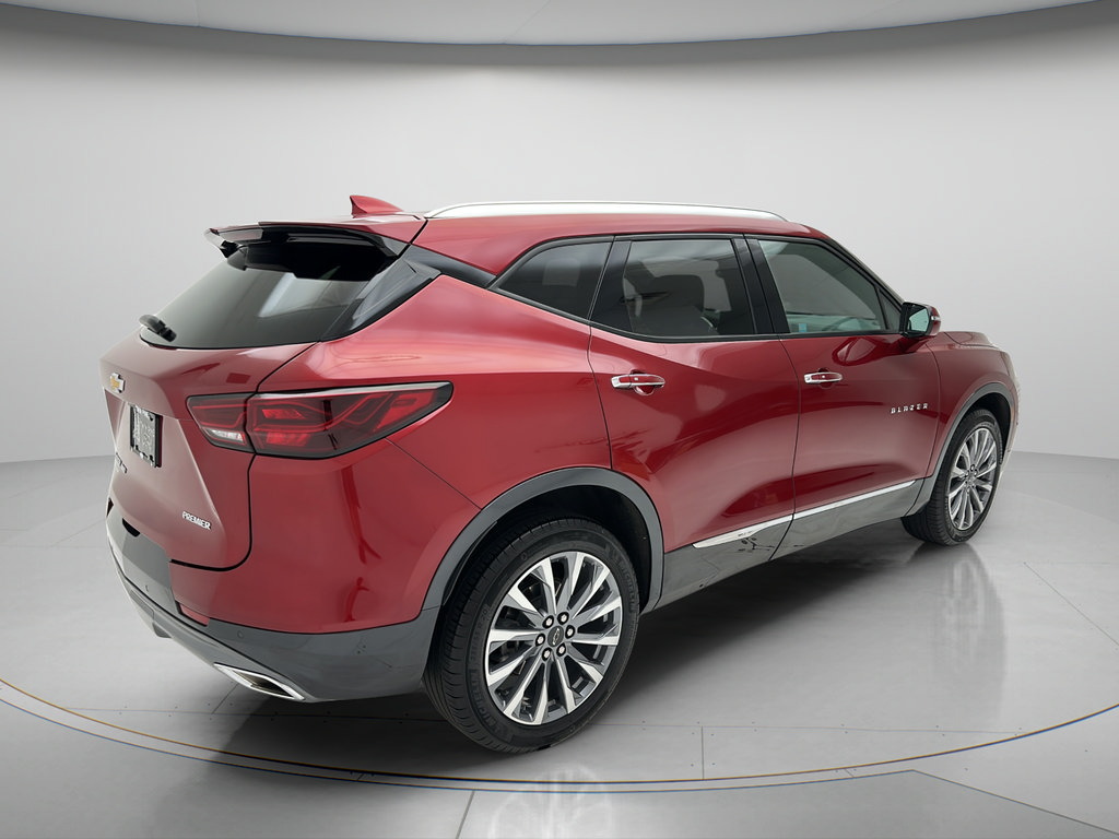 Used 2023 Chevrolet Blazer Premier w/ Enhanced Convenience Package AWD/4WD image 5