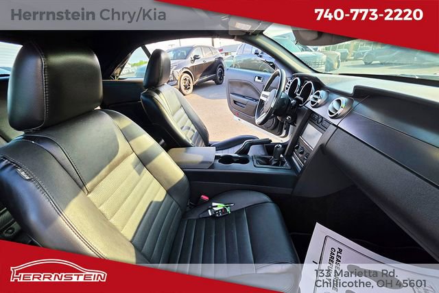 Used 2006 Ford Mustang GT Premium RWD image 12