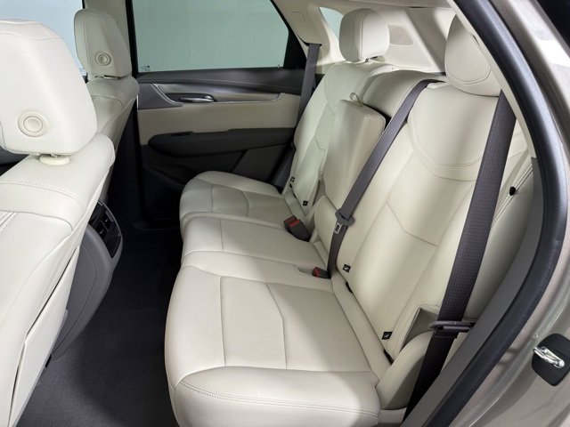 Used 2022 Cadillac XT5 Premium Luxury w/ LPO, Floor Liner Package image 28