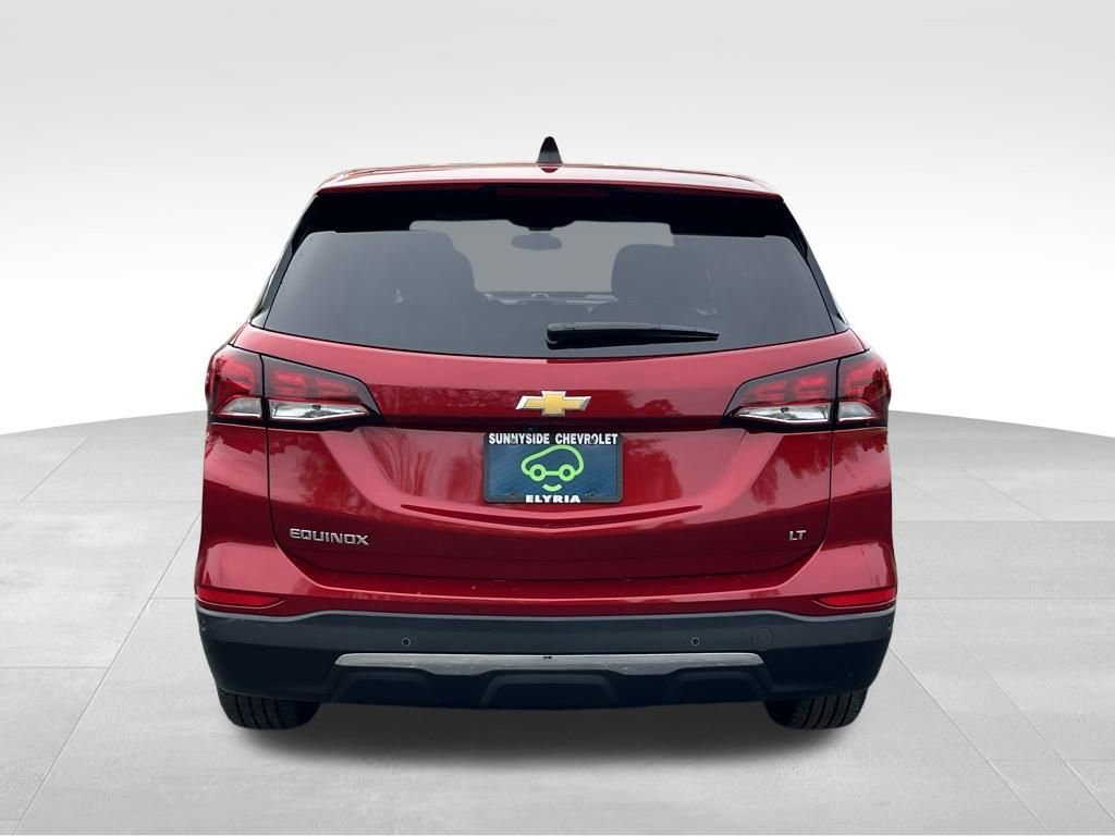 Used 2023 Chevrolet Equinox LT FWD image 3