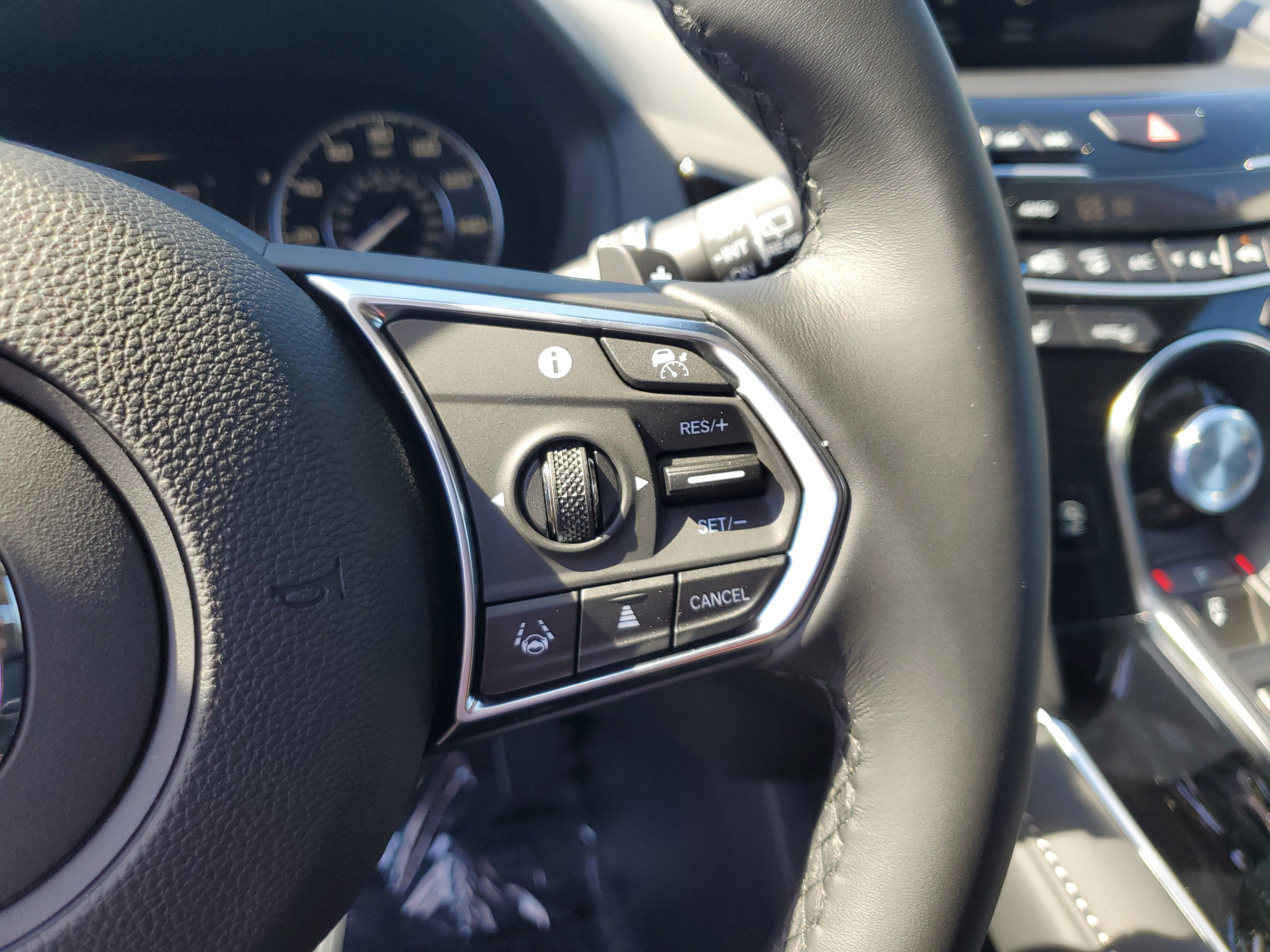 New 2026 Acura RDX w/ Technology Package AWD/4WD image 14