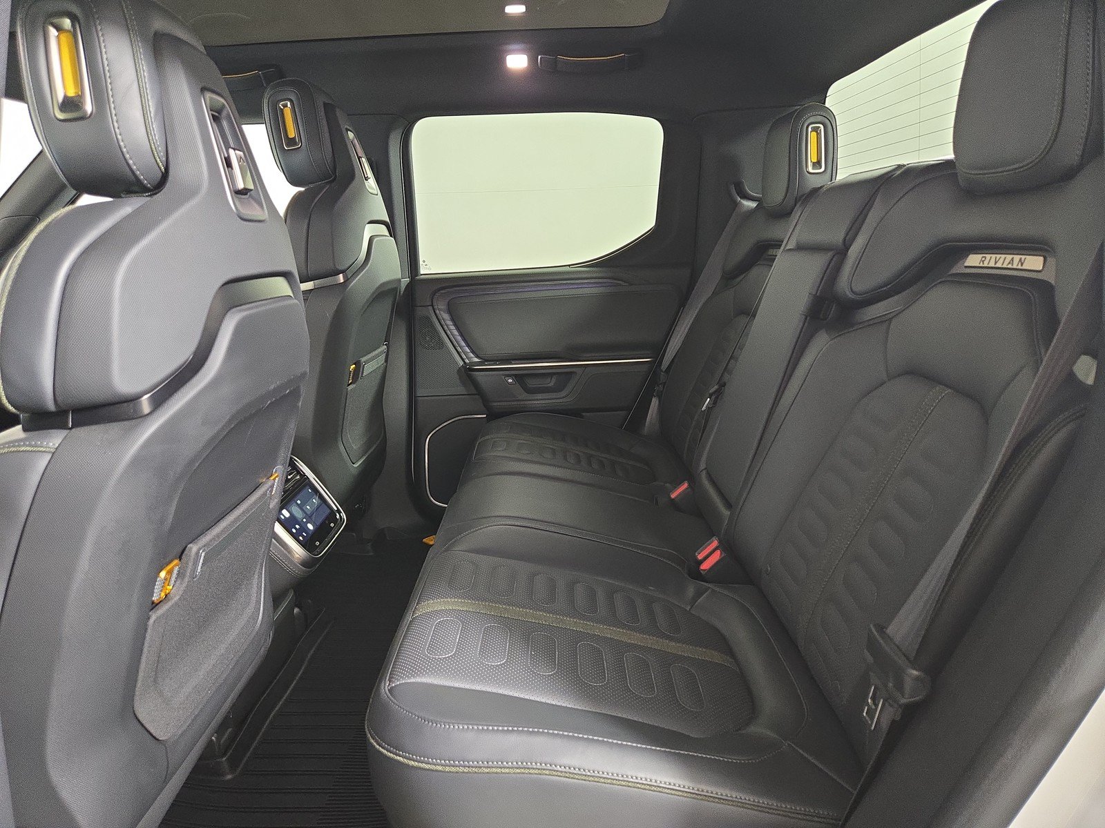 Used 2025 Rivian R1T Adventure AWD/4WD image 21