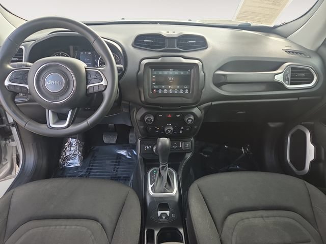 Used 2019 Jeep Renegade Latitude AWD/4WD image 10