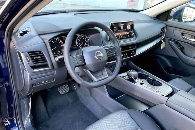 New 2026 Nissan Rogue SV image 5