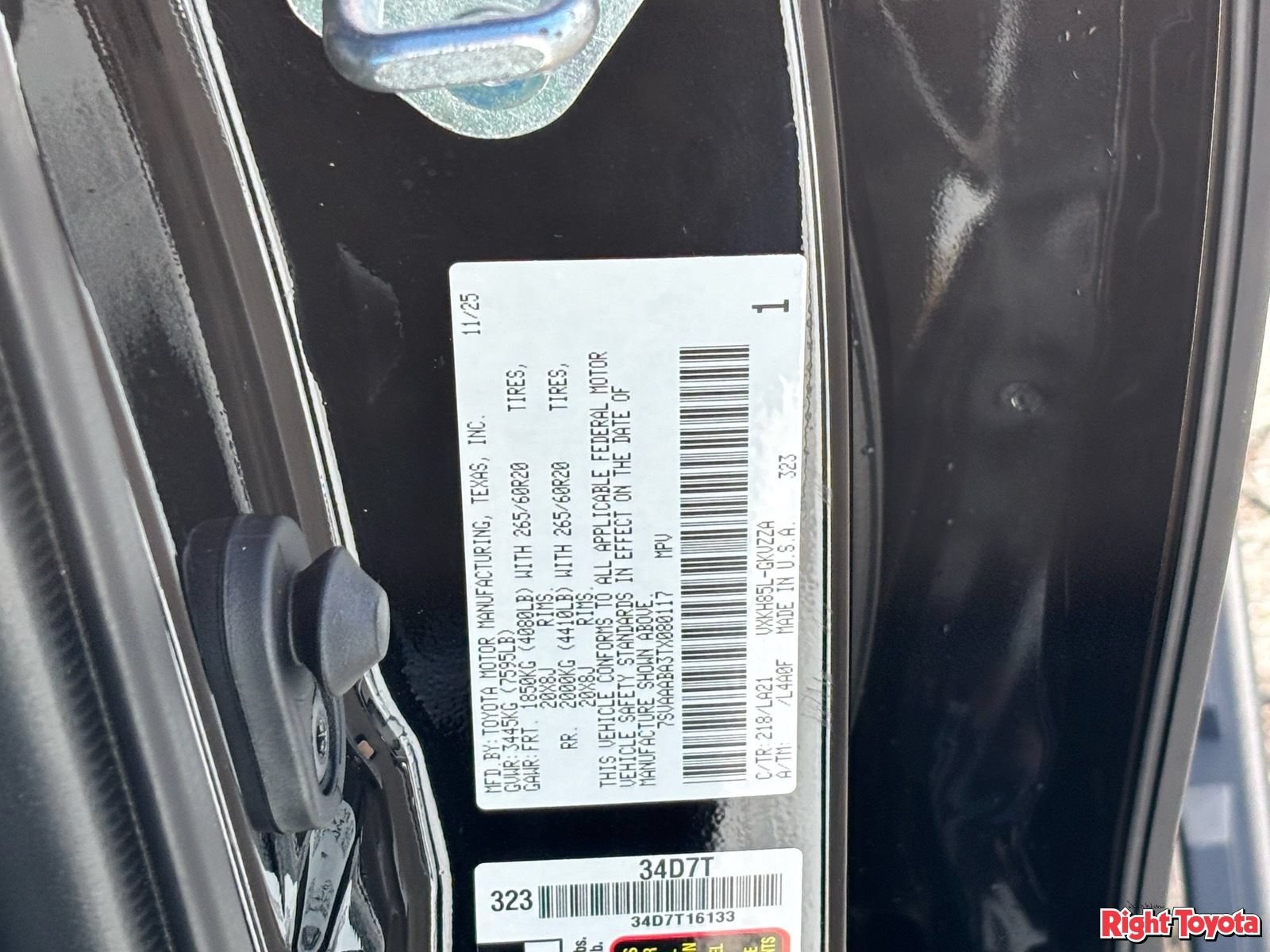 Certified 2026 Toyota Sequoia Platinum AWD/4WD image 32