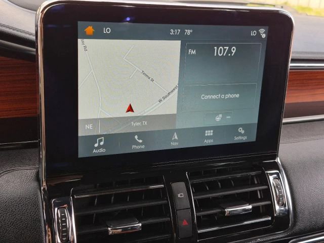 Used 2018 Lincoln Navigator Select w/ Technology Package image 29