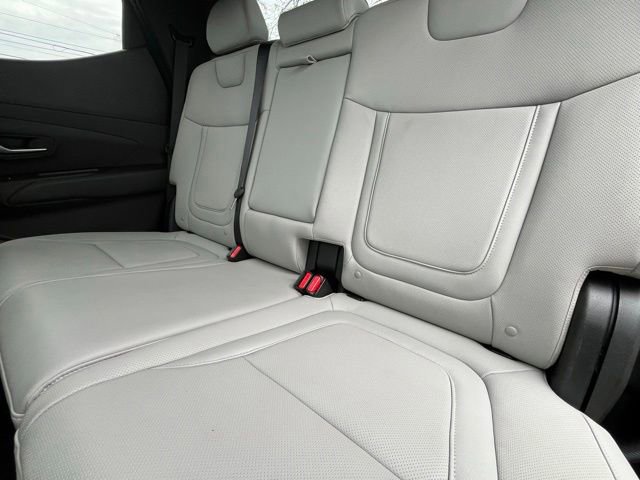 Used 2025 Hyundai Santa Cruz SEL AWD/4WD image 25