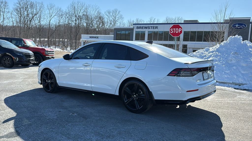 Used 2023 Honda Accord Sport image 5