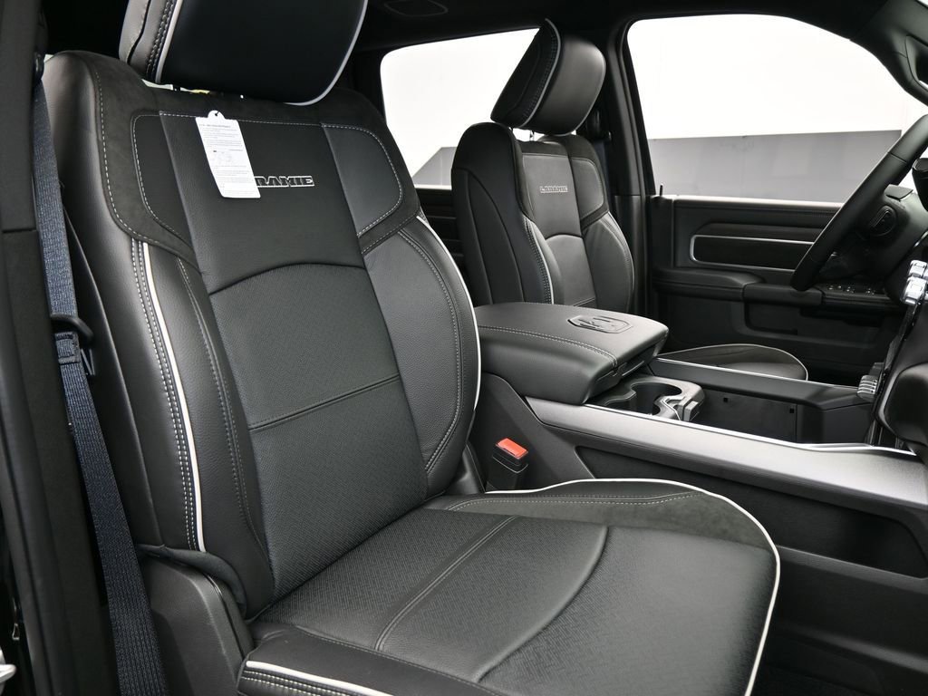 New 2026 RAM 3500 Laramie w/ Night Edition image 42