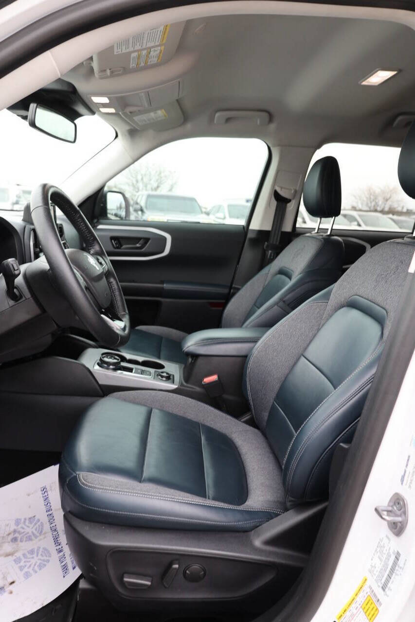 Used 2022 Ford Bronco Sport Outer Banks image 13