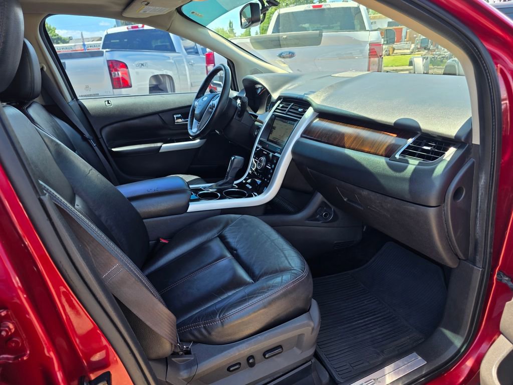 Used 2013 Ford Edge Limited FWD image 27