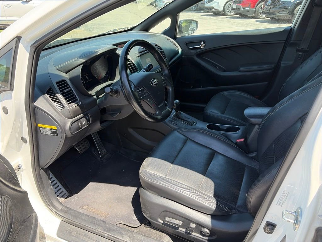 Used 2016 Kia Forte SX w/ SX Premium Technology Package FWD image 10