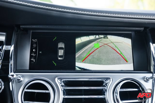 Used 2019 Rolls-Royce Wraith RWD image 76