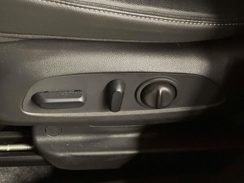 Used 2023 Chevrolet TrailBlazer ACTIV image 14