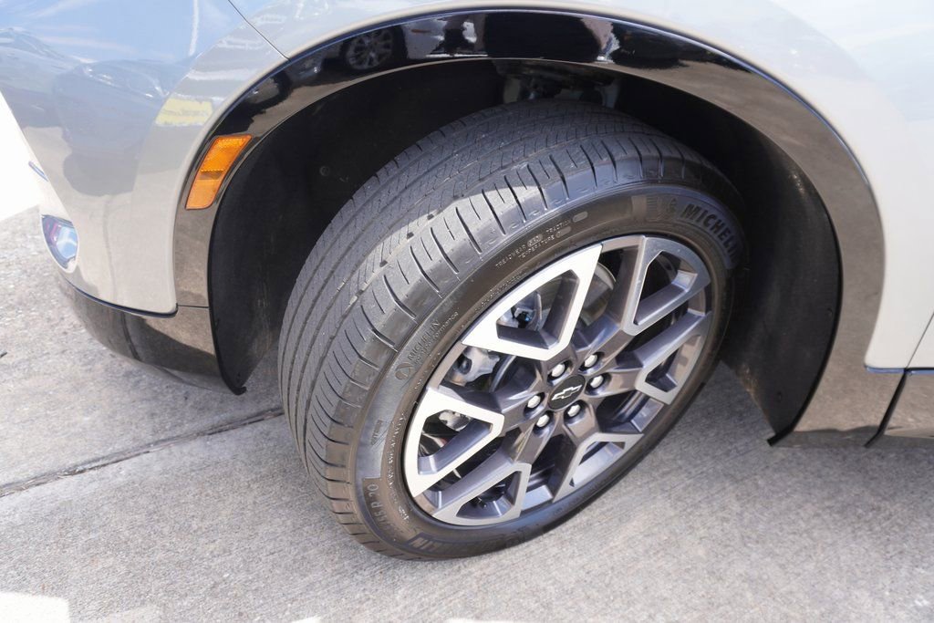 Used 2025 Chevrolet Blazer RS image 29