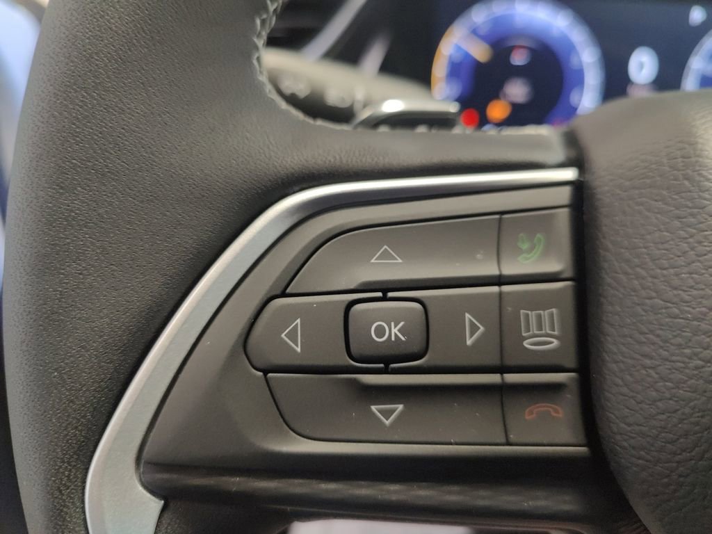 New 2025 Jeep Grand Cherokee Altitude image 27