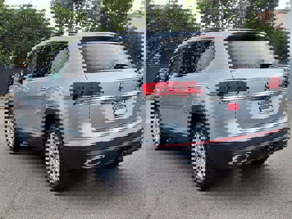 Used 2023 Volkswagen Atlas SE image 7