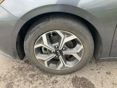 Used 2021 Kia Forte LXS FWD image 9