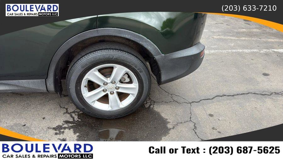 Used 2013 Toyota RAV4 XLE AWD/4WD image 10