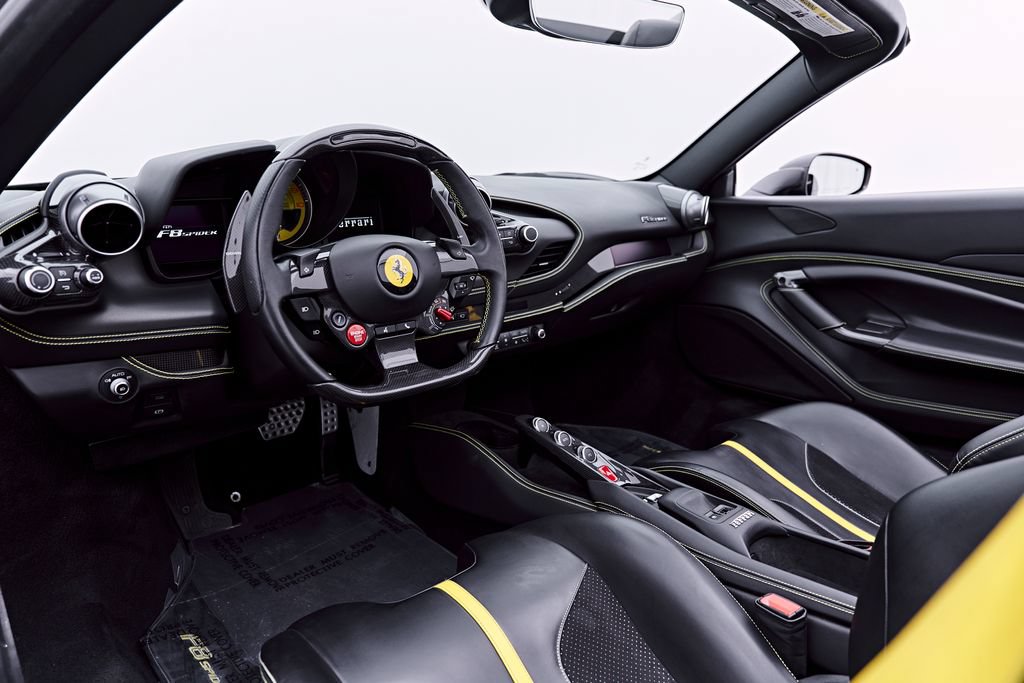 Used 2023 Ferrari F8 Tributo RWD image 2