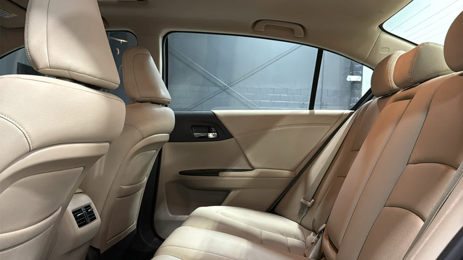 Used 2014 Honda Accord EX-L image 21