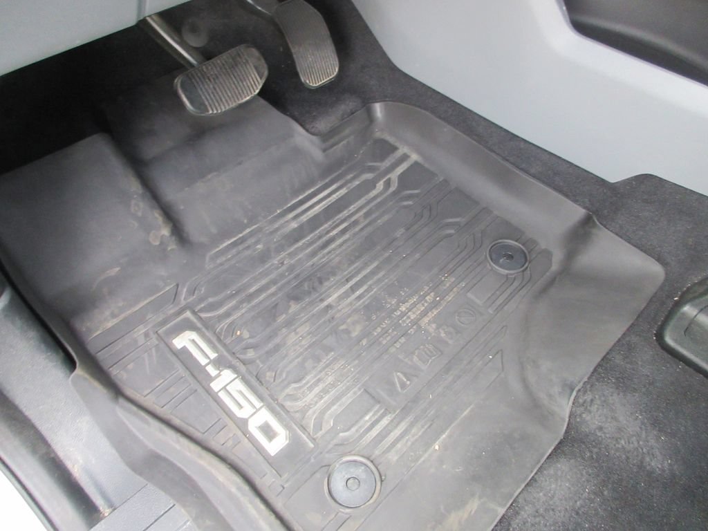 Used 2024 Ford F150 XLT w/ Mobile Office Package RWD image 25