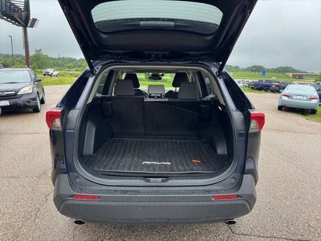 Certified 2019 Toyota RAV4 XLE w/ Convenience Package AWD/4WD image 86