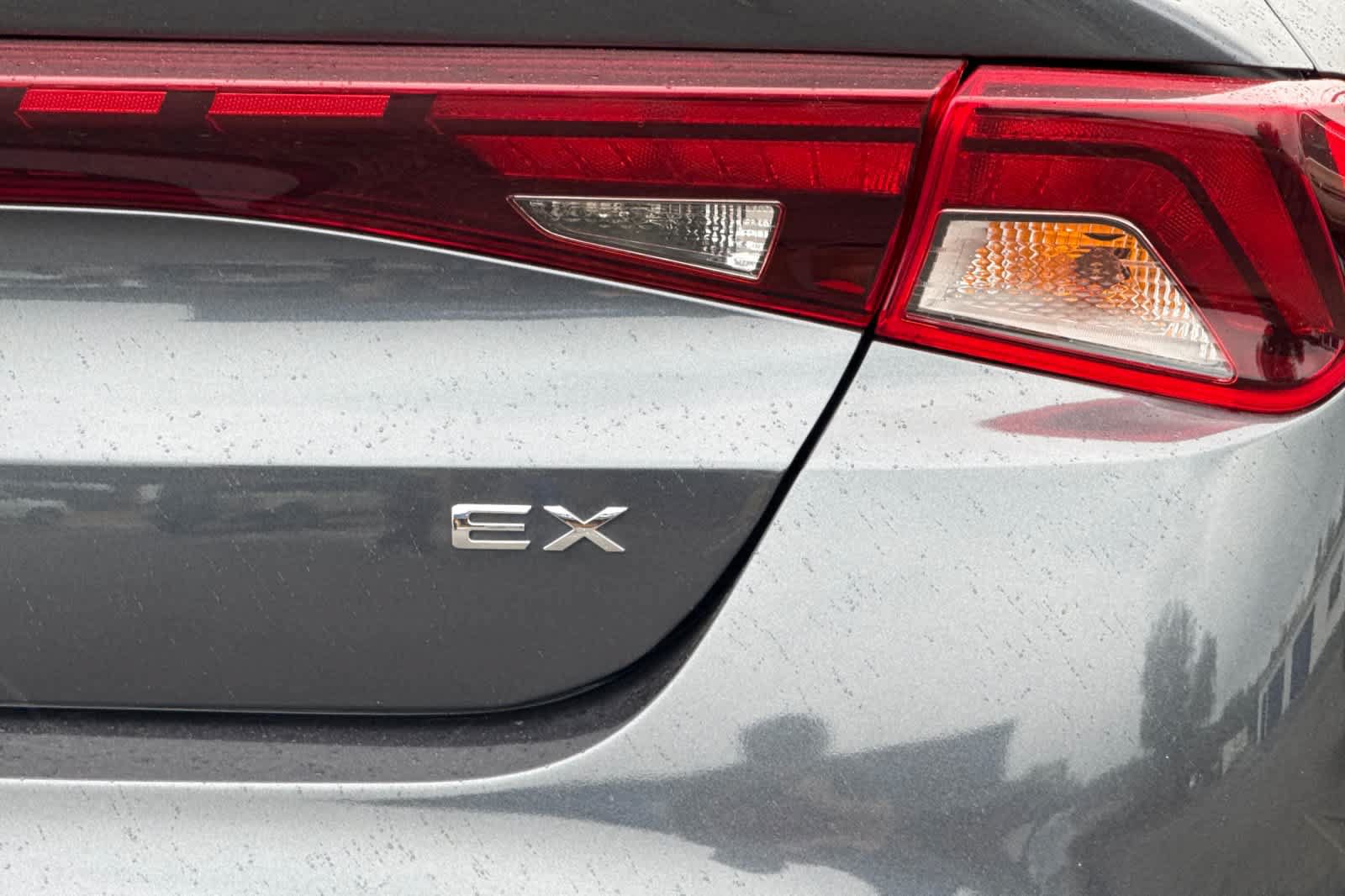 Used 2021 Kia K5 EX FWD image 30
