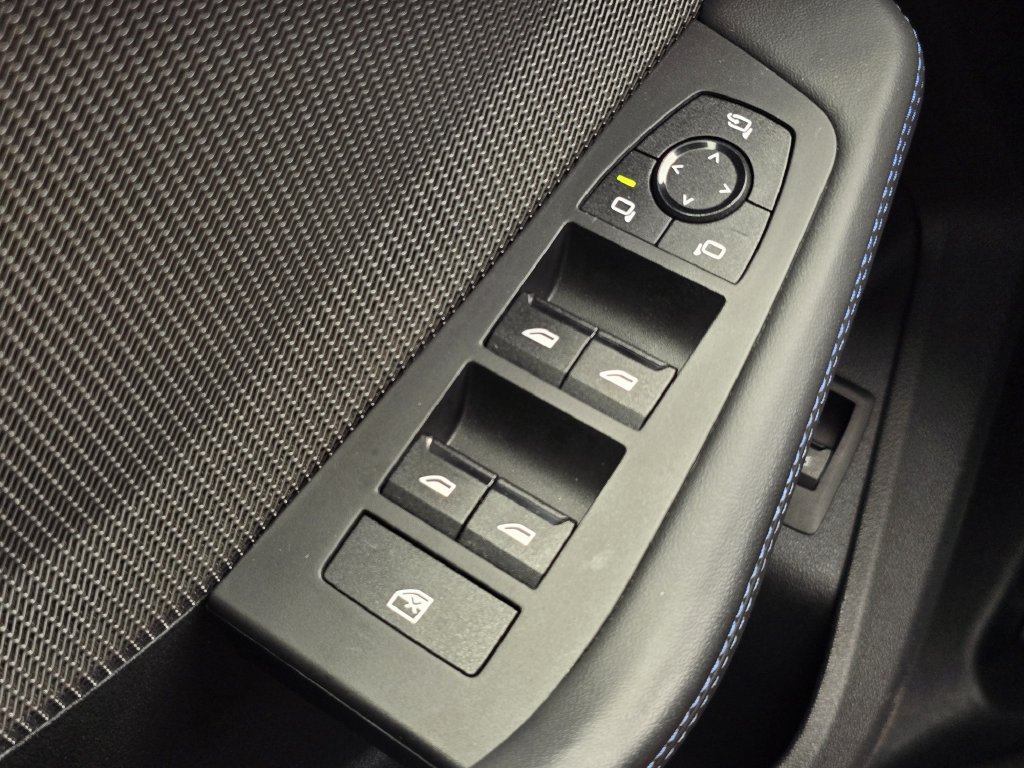 Used 2025 BMW M235i xDrive AWD/4WD image 29