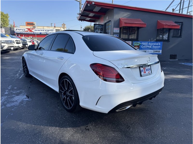 Used 2020 Mercedes-Benz C 300 Sedan image 4